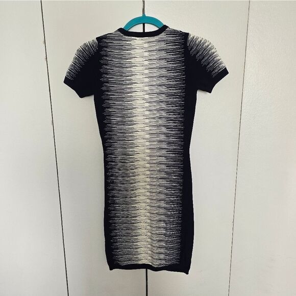 French Connection Navy and Cream Patterned Dress - Picture 5 of 7